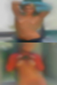 SC eating swingers looking for males wet pussy.