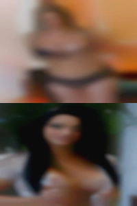 Pussy women looking bi couples swinger.